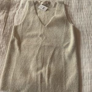 Beautiful soft angora sleeveless tank new with tag